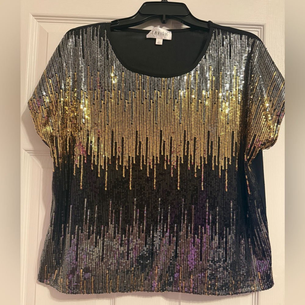 Lavish Black and Gold Sequin Short Sleeve Top